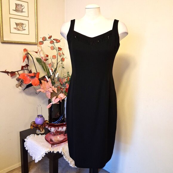 Preowned Women's Zakura 2 Piece Black Lined Beaded Blazer & Dress Set 10 M - Picture 12 of 16